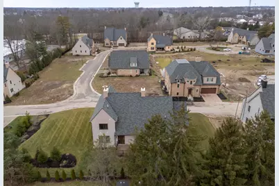 130 Barrington Place, Powell, OH 43065 - Photo 47