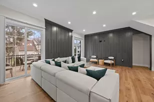 130 Barrington Pl, Powell, OH 43065 - Photo 5