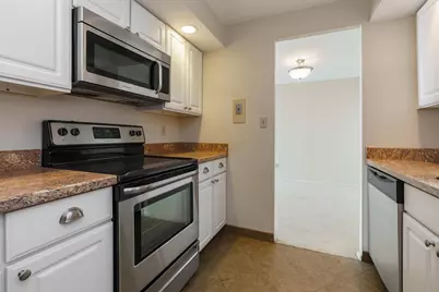 1000 Urlin Avenue #1407, Columbus, OH 43212 - Photo 13