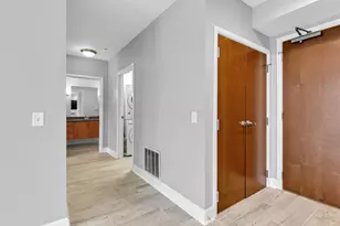 845 N High St, Columbus, OH 43215 - Photo 17