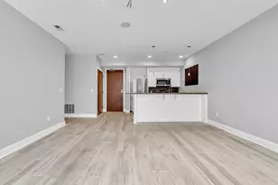 845 N High St, Columbus, OH 43215 - Photo 9