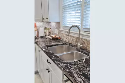 398 Fallis Road, Columbus, OH 43214 - Photo 17