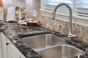 398 Fallis Rd, Columbus, OH 43214 - Photo 17