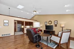 524 Mechwart Pl, Columbus, OH 43230 - Photo 23