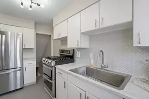 1785 Northwest Ct, Columbus, OH 43212 - Photo 13