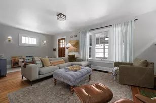 61 Tibet Rd, Columbus, OH 43202 - Photo 13