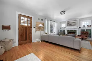 61 Tibet Rd, Columbus, OH 43202 - Photo 9