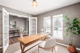 1393 Woodline Dr, Marysville, OH 43040 - Photo 7