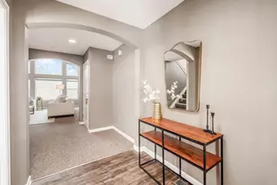 1393 Woodline Dr, Marysville, OH 43040 - Photo 5