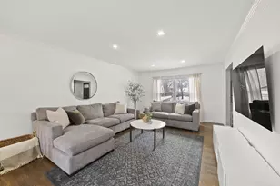 2748 Tremont Rd, Columbus, OH 43221 - Photo 11