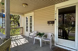 1012 Kling St, Akron, OH 44301 - Photo 3