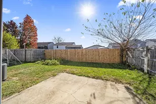 1521 October Ridge Ct, Columbus, OH 43223 - Photo 41