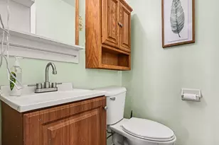 621 Simbury St, Columbus, OH 43228 - Photo 13