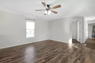 22 Skyline Dr, Ashville, OH 43103 - Photo 9