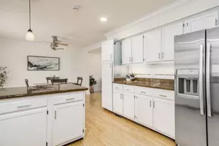 1015 Highland St, Columbus, OH 43201 - Photo 9