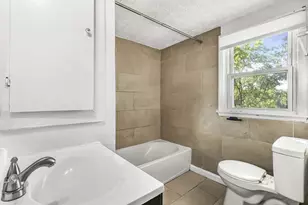 1799 Harold Pl, Columbus, OH 43211 - Photo 23