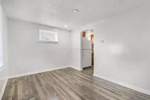 1799 Harold Pl, Columbus, OH 43211 - Photo 11