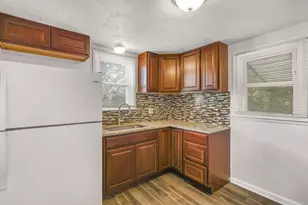 1799 Harold Pl, Columbus, OH 43211 - Photo 13