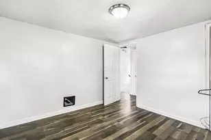 1799 Harold Pl, Columbus, OH 43211 - Photo 27