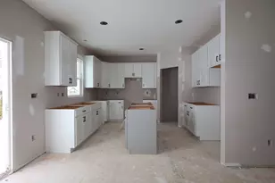 3682 Eagles Landing Dr, Powell, OH 43065 - Photo 3