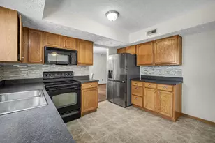 2147 Exemplar Ct, Grove City, OH 43123 - Photo 15