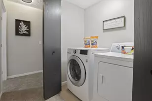 1374 Chickweed St, Blacklick, OH 43004 - Photo 13