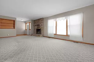 1925 Holt St, Thurston, OH 43157 - Photo 7