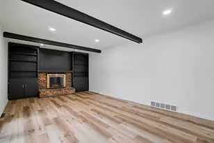 961 E College Ave, Westerville, OH 43081 - Photo 31