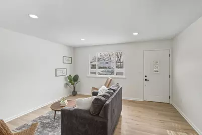 5278 Glenbriar Court, Columbus, OH 43232 - Photo 5