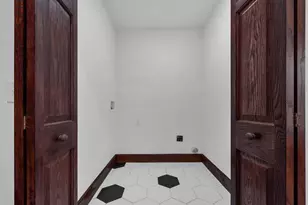 324 W Church St, Marion, OH 43302 - Photo 17