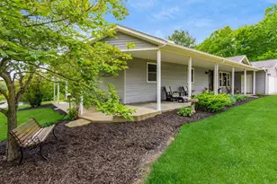 8263 Bennington Chapel Rd, Centerburg, OH 43011 - Photo 3