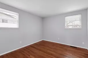 868 Harwood Dr, Columbus, OH 43228 - Photo 21