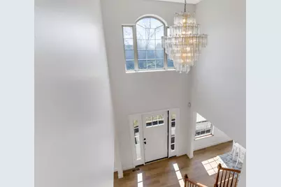 8900 Latham Court, Reynoldsburg, OH 43068 - Photo 5