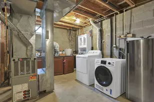 2700 Raphael Dr, Columbus, OH 43232 - Photo 29