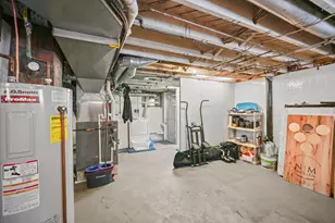 112 Iron St, Bucyrus, OH 44820 - Photo 29