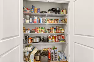 1636 Waterside Dr, Circleville, OH 43113 - Photo 17