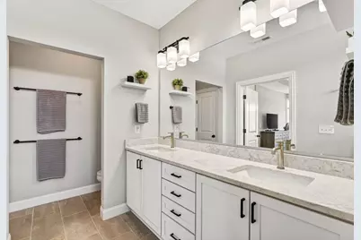 1636 Waterside Drive #D2, Circleville, OH 43113 - Photo 33