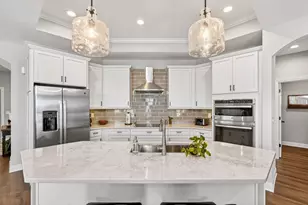 1636 Waterside Dr, Circleville, OH 43113 - Photo 11