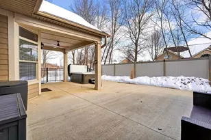 1636 Waterside Dr, Circleville, OH 43113 - Photo 43