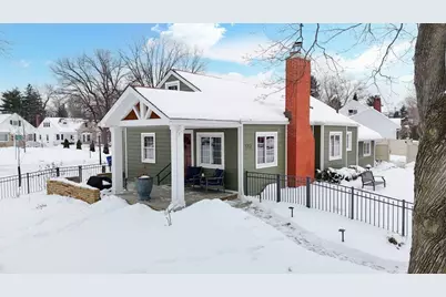 589 Clinton Heights Avenue, Columbus, OH 43202 - Photo 3