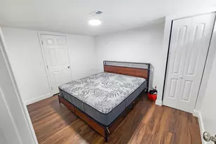 1973 Dunning Rd, Columbus, OH 43219 - Photo 19