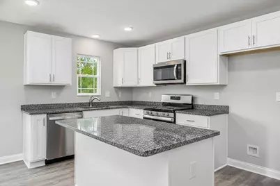 695 Erickson Avenue, Columbus, OH 43213 - Photo 5