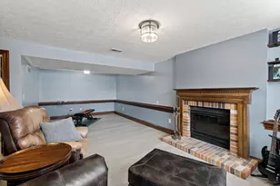 6988 Endsleigh Dr, Reynoldsburg, OH 43068 - Photo 23