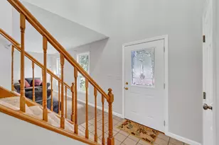 5609 Sandbrook Ln, Hilliard, OH 43026 - Photo 3