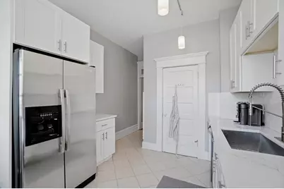 252 W Hubbard Avenue, Columbus, OH 43215 - Photo 17
