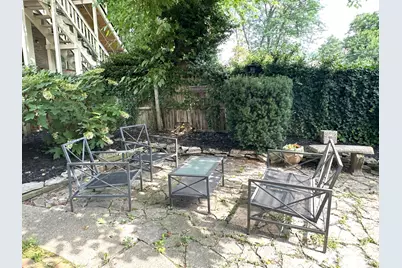 252 W Hubbard Avenue, Columbus, OH 43215 - Photo 27