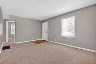 1001 Beechwood Rd, Columbus, OH 43227 - Photo 7