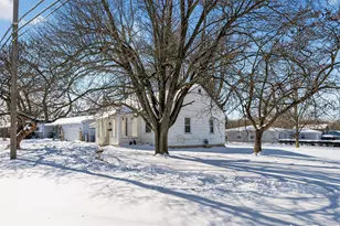 1001 Beechwood Rd, Columbus, OH 43227 - Photo 3