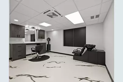 4588 Kenny Road, Columbus, OH 43220 - Photo 17