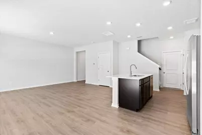 1489 Jarry Avenue, Columbus, OH 43228 - Photo 5